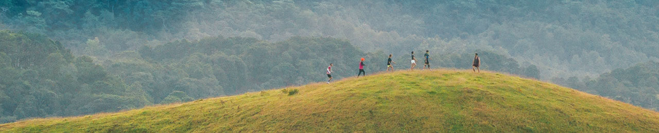 banner tà năng 7 tầng